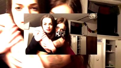 Dua celana dalam seksi berambut cokelat yang emosional tetap menjadi bajingan yang aneh
